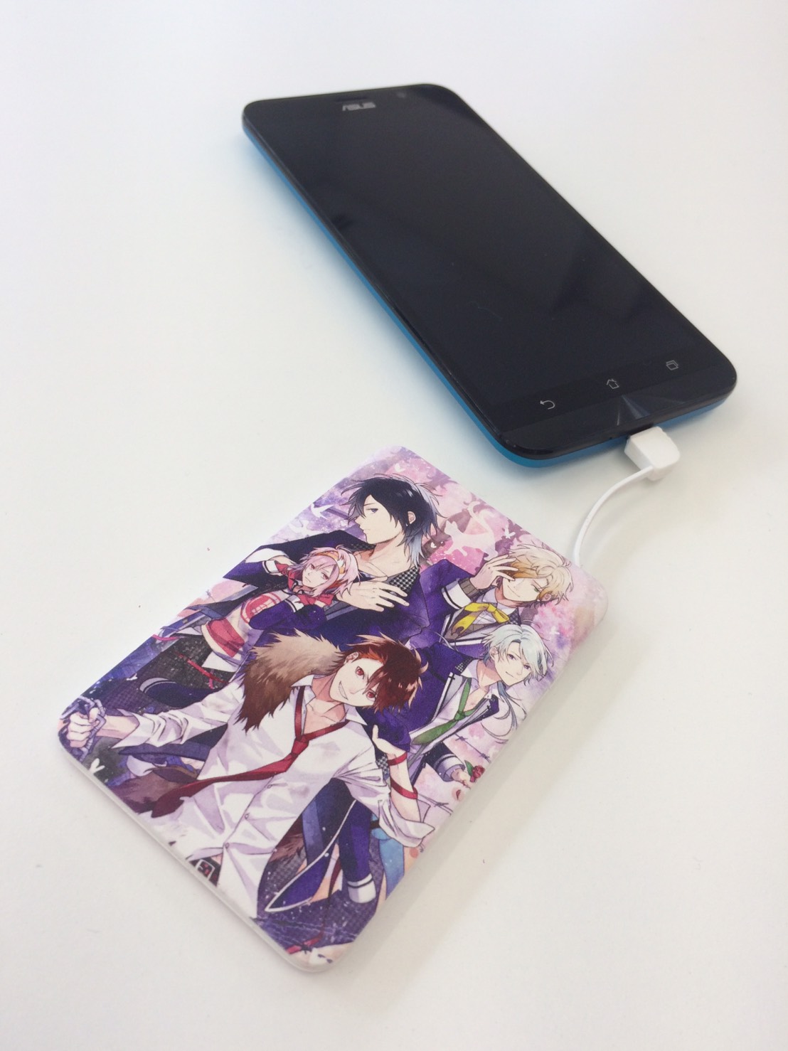 Bダリオリジナル・モバイルバッテリーが登場！